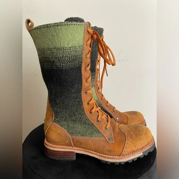 8.5Woolrich Women's Santa Fe Combat Boot Sz - Picture 8 of 17